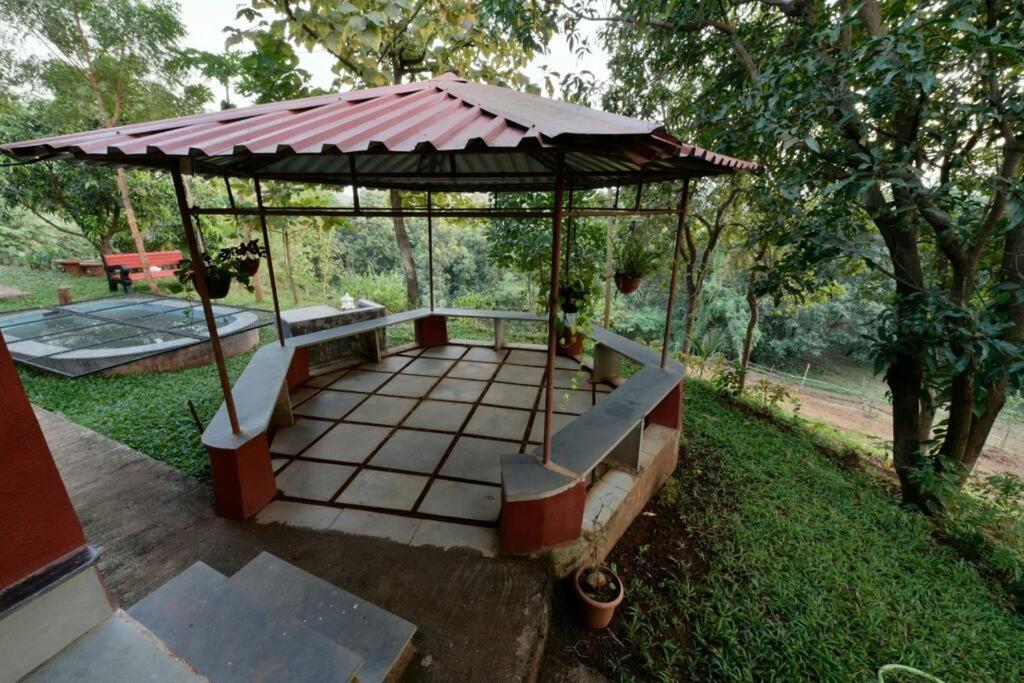 Lobville Homestay Karjat Eksteriør billede